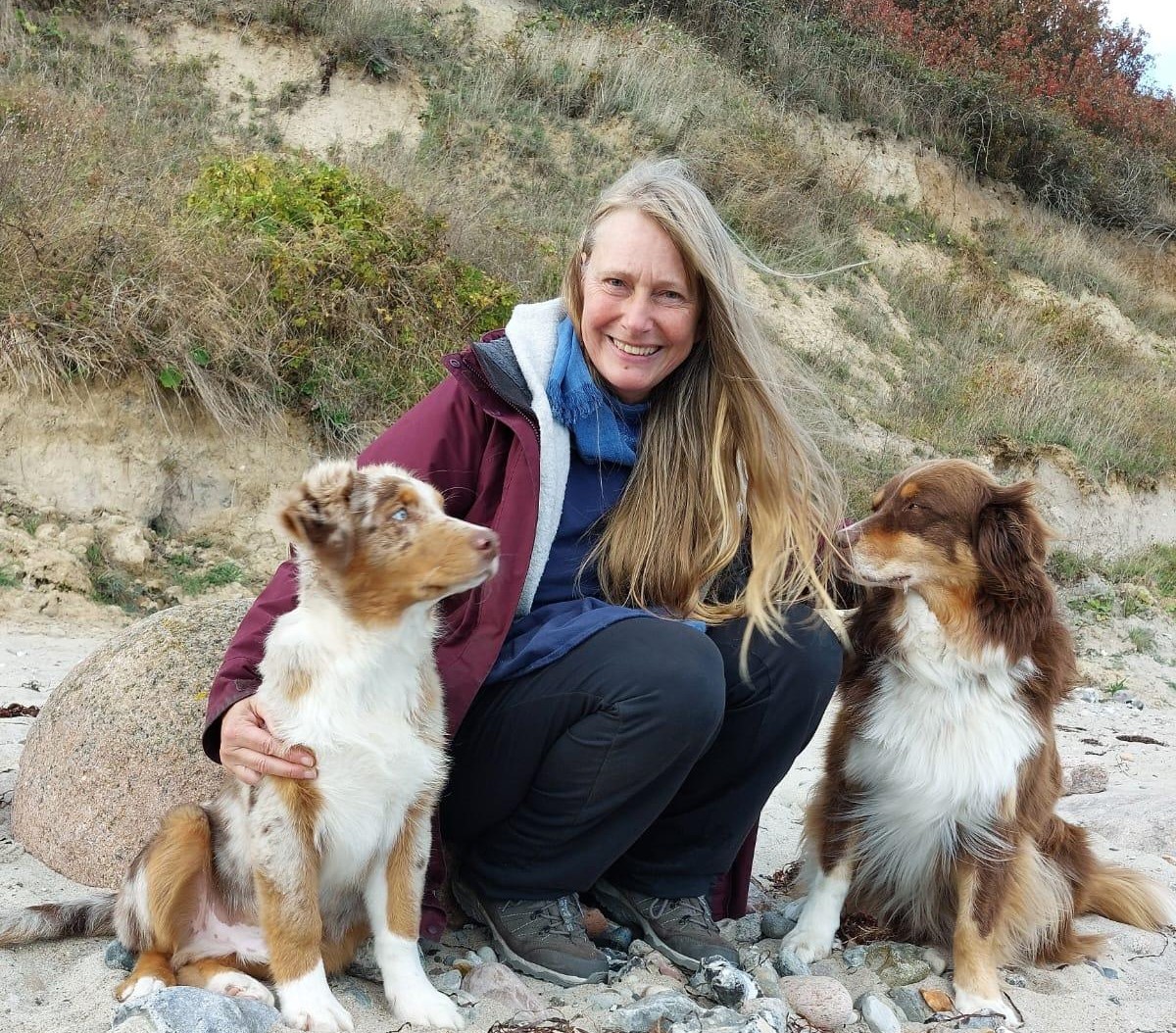 Astrid und Team kürzer